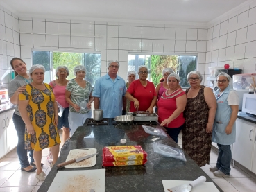 Foto 41: Delícias Gastronômicas - Aulas de Bolos Caseiros e Ovos de Páscoa