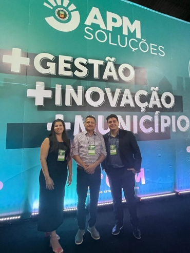 Foto 5: Quatá marca presença no Congresso dos Municípios