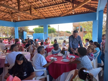 Foto 43: Cras promove tarde especial para comemorar o Dia das Mães