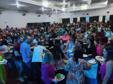Foto 83: Funcionários Municipais de Quatá participam de grande festa