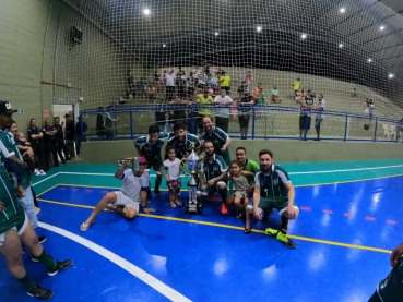 Foto 25: CAQ: Campeão do Campeonato de Futsal de Férias 