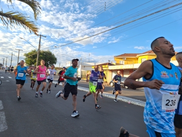 Foto 25: Prefeitura de Quatá promove 3º Corrida de Pedestre 5k TVCom Running