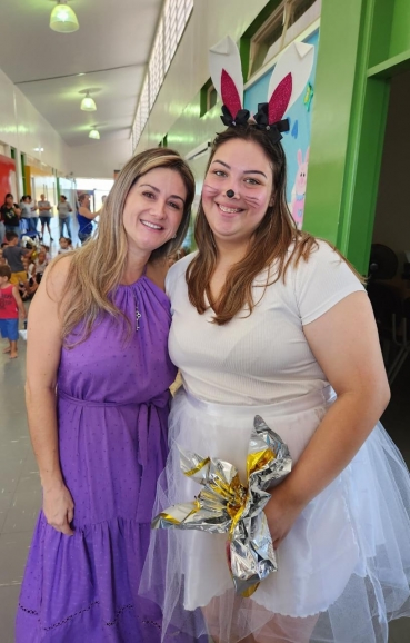 Foto 11: Entrega de ovos de Páscoa