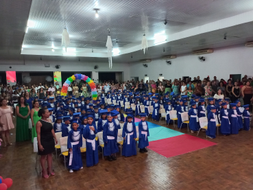 Foto 9: Cerimônia de Graduação dos alunos de Educação Infantil do ano de 2023 