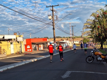Foto 41: Prefeitura de Quatá promove 3º Corrida de Pedestre 5k TVCom Running