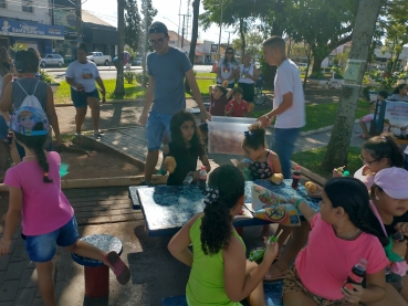 Foto 7: Centro Comunitário e PSF IV promovem ação contra a Dengue 