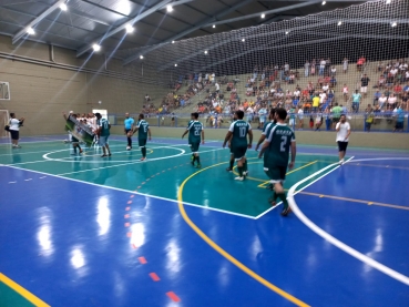 Foto 39: CAQ: Campeão do Campeonato de Futsal de Férias 