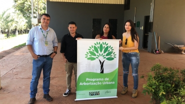 Notícia Encontro Ambiental e doação de mudas