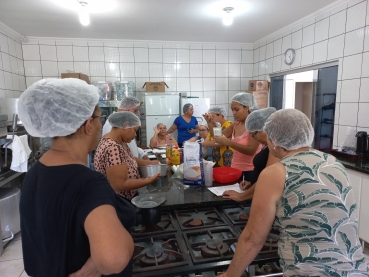 Foto 26: Delícias Gastronômicas - Aulas de Bolos Caseiros e Ovos de Páscoa