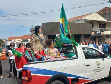 Foto 225: DESFILE CÍVICO - 7 DE SETEMBRO 