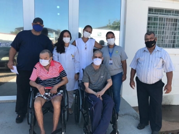 Foto 3: CER II anexo à Lumen et Fides realiza atendimento em Quatá para avaliar pacientes que necessitam de cadeiras de rodas, banho e motorizada