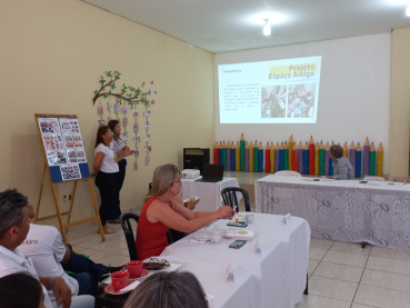 Foto 7: Café da manhã  com as Entidades Municipais