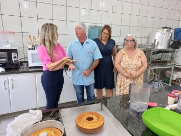 Foto 34: Delícias Gastronômicas - Aulas de Bolos Caseiros e Ovos de Páscoa