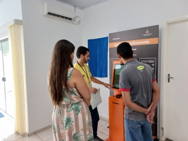 Foto 4: Prefeitura de Quatá inaugura Totem de Autoatendimento do PoupaTempo