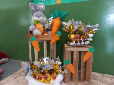 Foto 38: Entrega de ovos de Páscoa