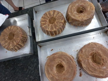 Foto 5: Delícias Gastronômicas - Aulas de Bolos Caseiros e Ovos de Páscoa