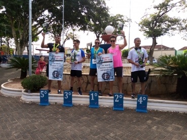 Foto 180: Prefeitura de Quatá promove 3º Corrida de Pedestre 5k TVCom Running