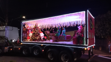 Foto 27: Carreata de Natal com as Carretas da Hengel