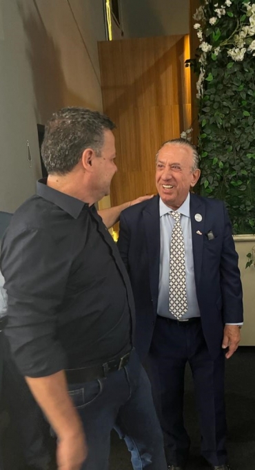 Foto 14: Quatá marca presença no Congresso dos Municípios