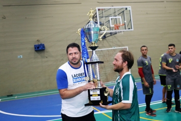 Foto 1: CAQ: Campeão do Campeonato de Futsal de Férias 
