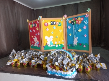 Foto 56: Entrega de ovos de Páscoa