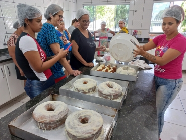 Foto 24: Delícias Gastronômicas - Aulas de Bolos Caseiros e Ovos de Páscoa