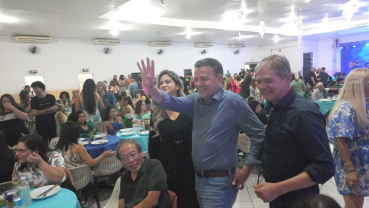 Foto 12: Funcionários Municipais de Quatá participam de grande festa