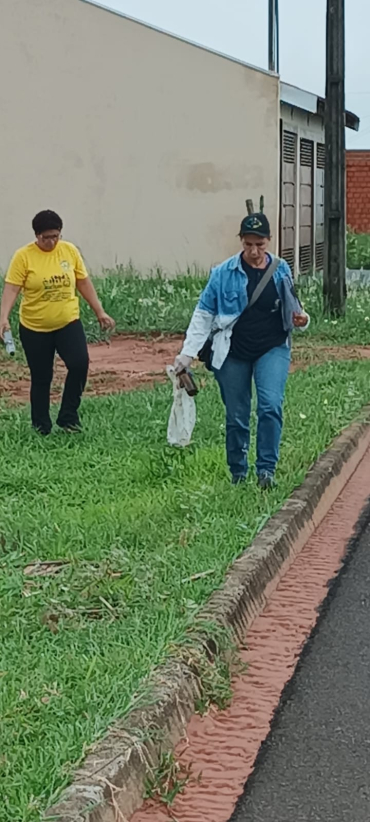 Foto 5: ARRASTÃO CONTRA A DENGUE