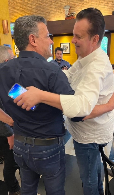 Foto 8: Quatá marca presença no Congresso dos Municípios