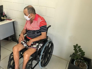 Foto 12: CER II anexo à Lumen et Fides realiza atendimento em Quatá para avaliar pacientes que necessitam de cadeiras de rodas, banho e motorizada