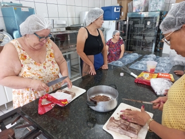 Foto 67: Delícias Gastronômicas - Aulas de Bolos Caseiros e Ovos de Páscoa