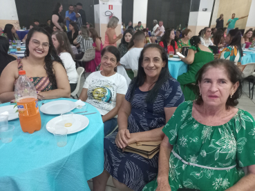 Foto 49: Funcionários Municipais de Quatá participam de grande festa