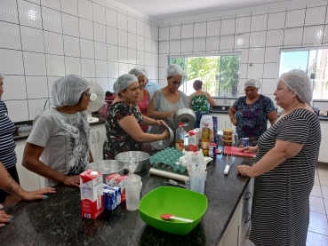 Foto 16: Delícias Gastronômicas - Aulas de Bolos Caseiros e Ovos de Páscoa