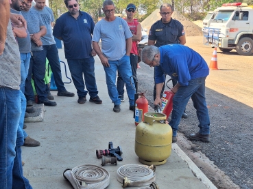 Foto 58: TREINAMENTO - Brigada de Incêndio