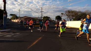 Foto 162: Prefeitura de Quatá promove 3º Corrida de Pedestre 5k TVCom Running