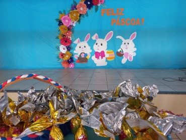 Foto 66: Entrega de ovos de Páscoa