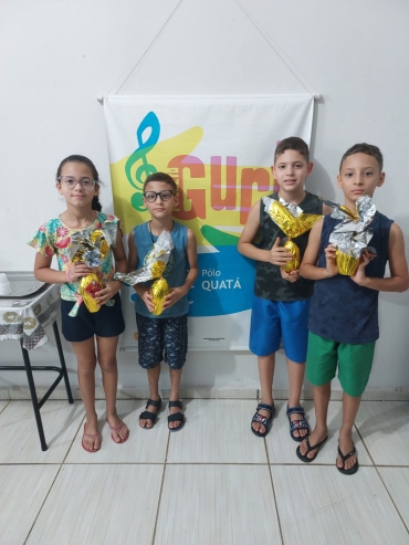 Foto 76: Entrega de ovos de Páscoa