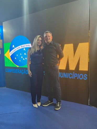 Foto 25: Quatá marca presença no Congresso dos Municípios