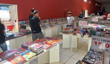 Foto 89: Cultura realiza mais uma Feira do livro