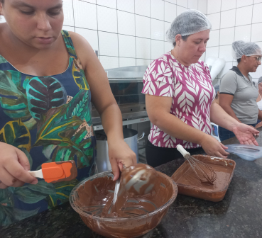 Foto 42: Oficina de Fabricação de Ovos de Páscoa