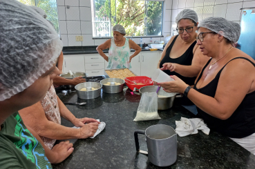 Foto 83: Oficina de Fabricação de Ovos de Páscoa