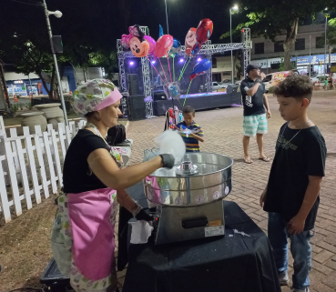 Foto 2: Sextou e Sabadou em homenagem as Mamães