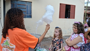 Foto 34: Festa Junina no Centro Comunitário e Guri