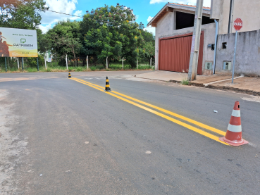 Foto 3: Sinalização reforçada: Quatá investe na segurança do trânsito