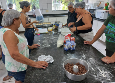 Foto 74: Oficina de Fabricação de Ovos de Páscoa