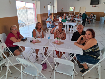 Foto 27: Chá da tarde em homenagem as MÃES da Terceira Idade