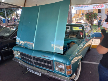 Foto 7: EXPOSIÇÃO DE CARROS ANTIGOS