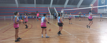 Foto 3: 1º Festival de Voleibol Master 30+ Feminino em Quatá