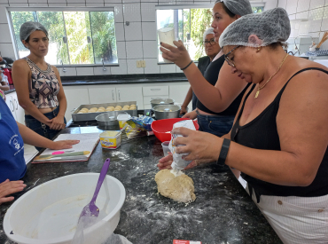 Foto 77: Oficina de Fabricação de Ovos de Páscoa