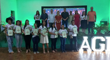 Foto 39: Escola Gagliardi e Secretaria de Agricultura e Meio Ambiente realizam formatura dos alunos participantes do Projeto 